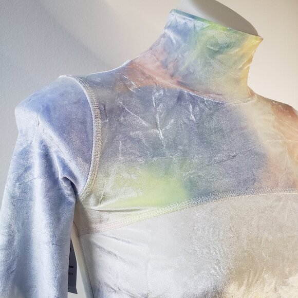 Crushed Velvet Pastel tiedye crop turtleneck long sleeve Monster High Lagoona - Picture 4 of 8